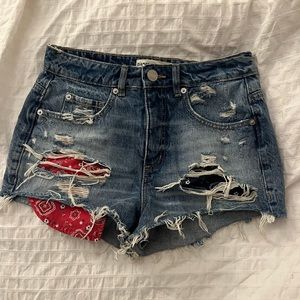 Cute garage shorts